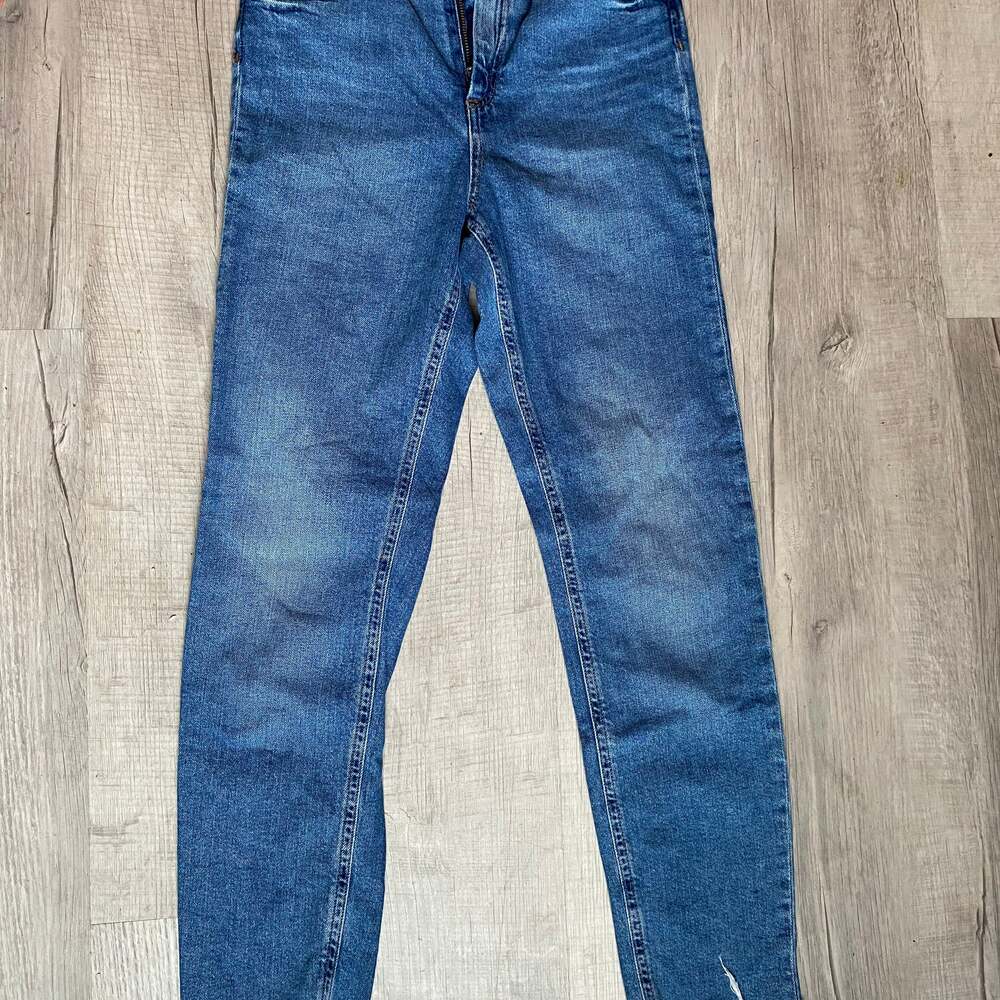 ASOS DESIGN Petite Ultimate Skinny Jeans in Blue